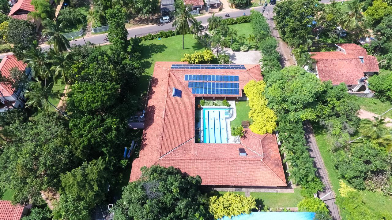 Tropical Villas Негомбо Экстерьер фото