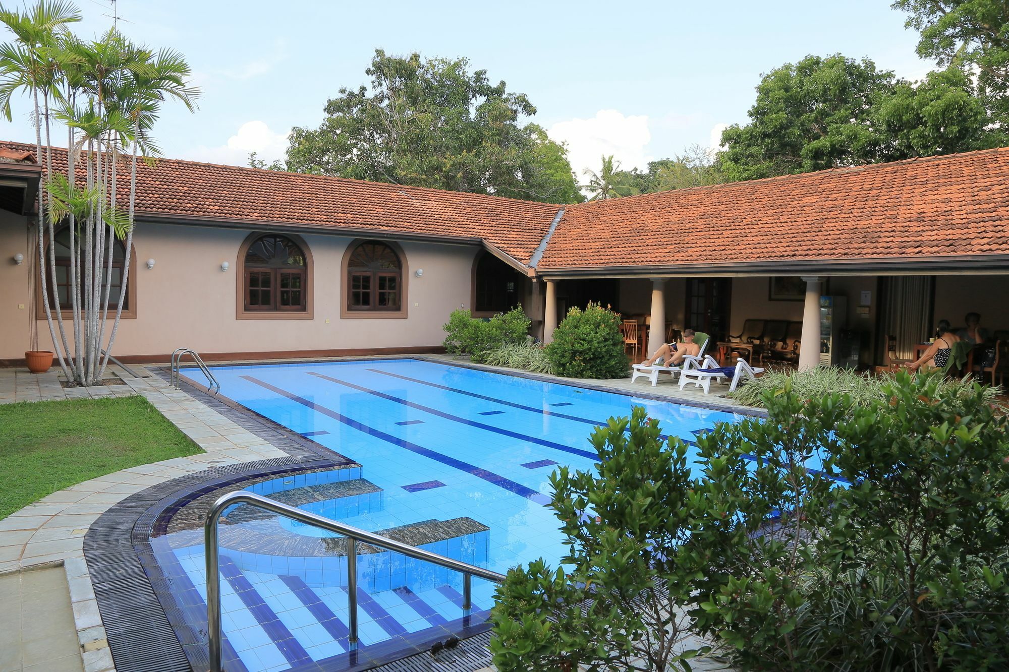 Tropical Villas Негомбо Экстерьер фото